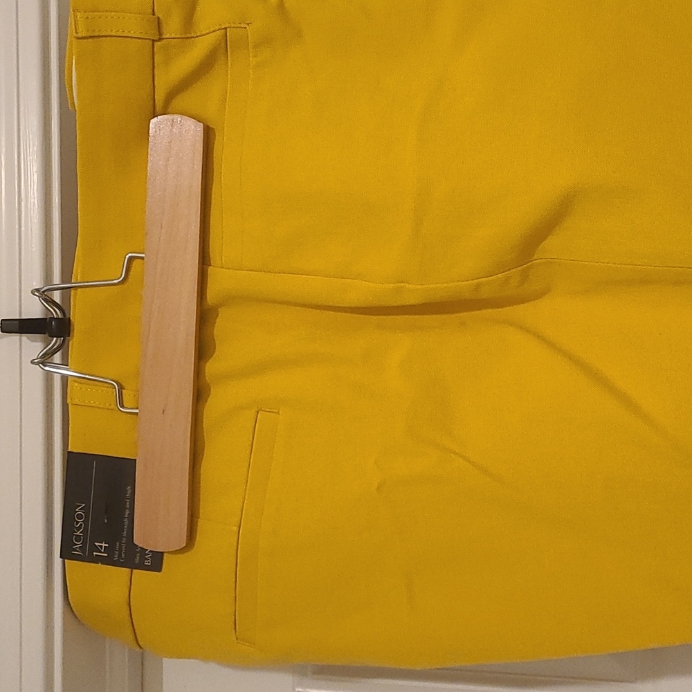 Yellow pants Jackson fit from banana Republic